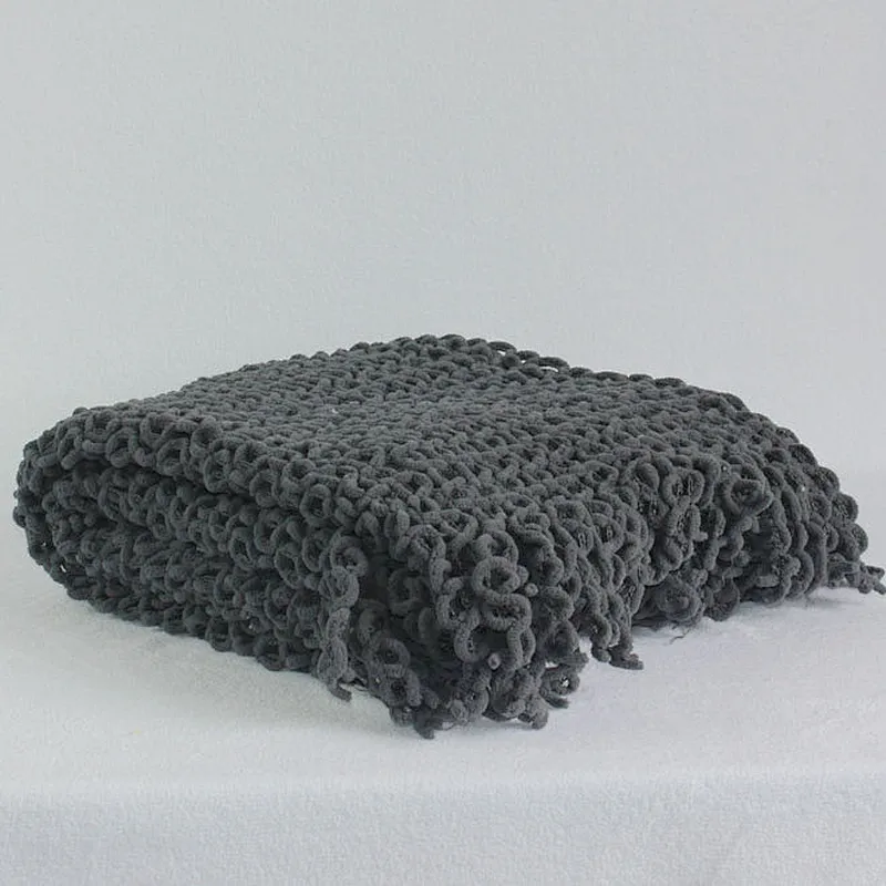100% Polyester China Wholesale BSCI Fringes Sofa Crochet Chenille Throw
