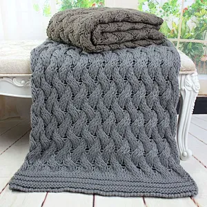 100% Acrylic Soft Weighted Knitted Chunky Throw