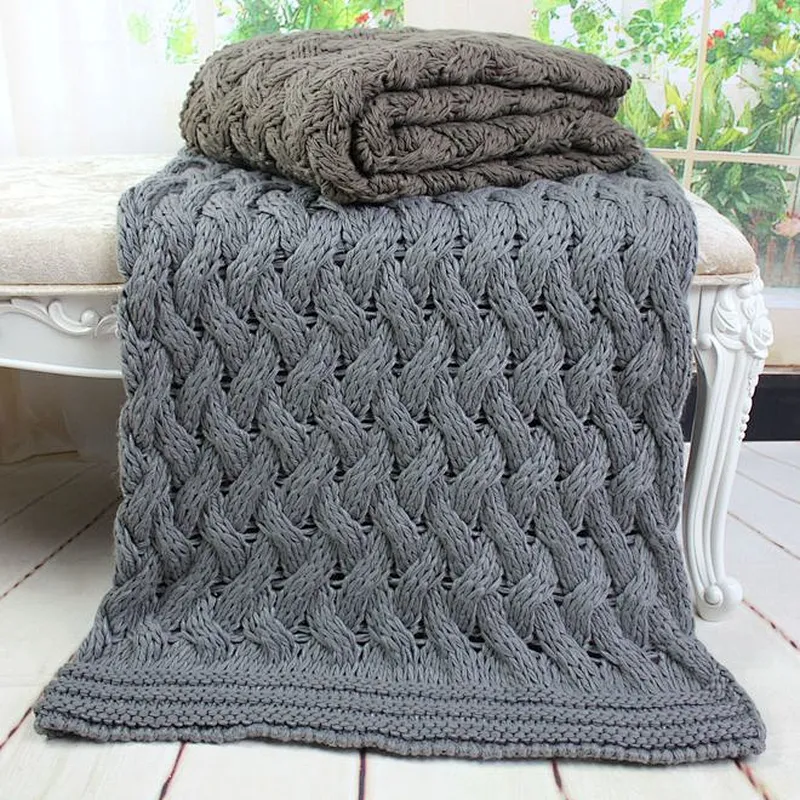 100% Acrylic Soft Weighted Knitted Chunky Throw