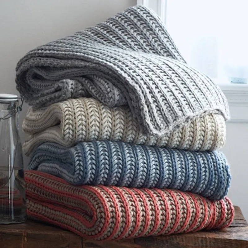 100% Acrylic Sofa Decorative Chunky Stripe  Knitted Throw
