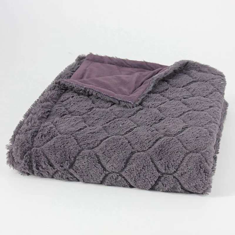 3D Lattice Faux Fur Throw