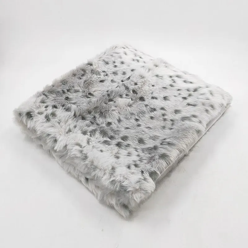 Luxury Home Decorative Sofa Bed Lepard Jacquard Faux Fur Blanket