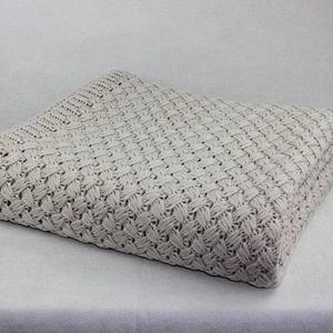 100% Acrylic Winter Heavy Chunky Sofa Decorative Knitting Throw Blanket