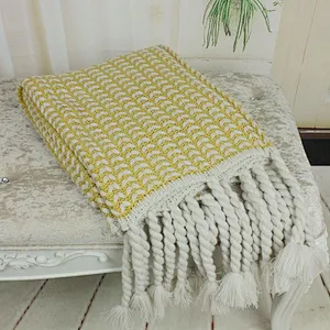 3D 100% Acrylic Sofa Decorative Soft  Knitted Throw With Fringes