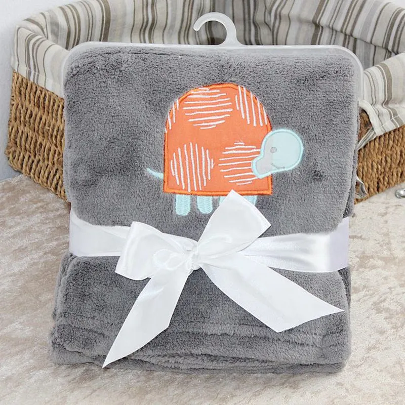100% Polyester BSCI Wholesale Soft  Coral fleece Baby Blanket with Applique