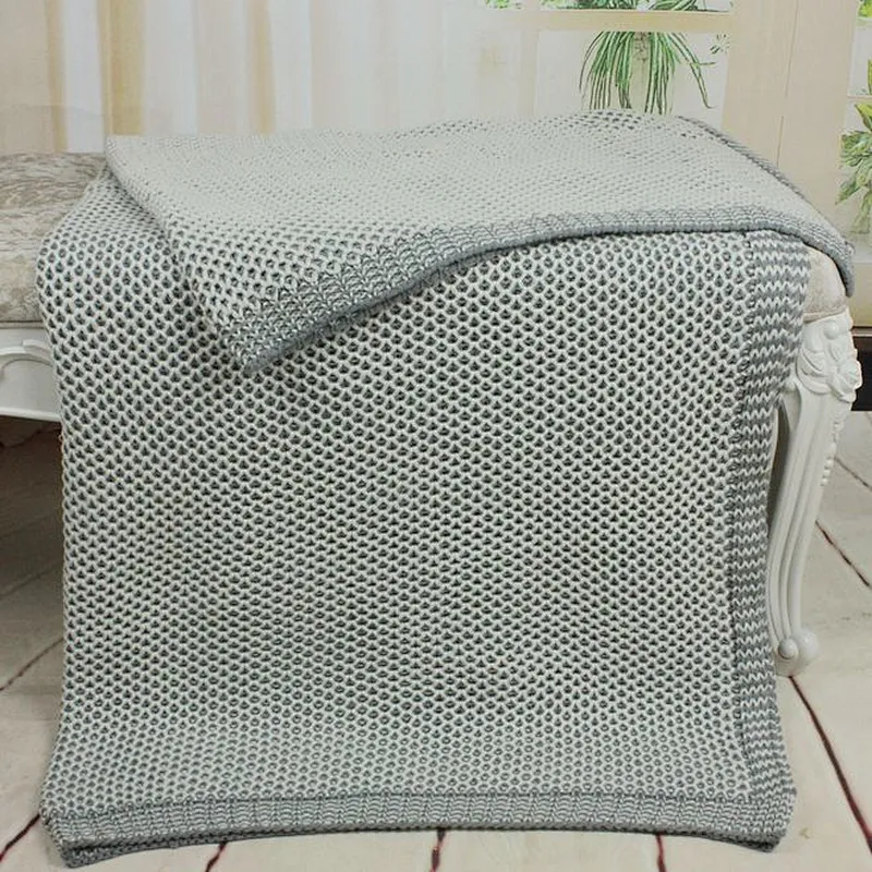 3D 100% Acrylic Sofa Decorative Soft Jacquard Knitted Throw