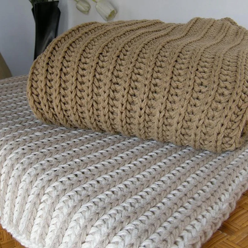 100% Acrylic Sofa Decorative Chunky Stripe  Knitted Throw
