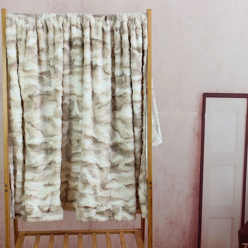 100%Polyester Brushed Printing PV Luxury Faux Fur Throw