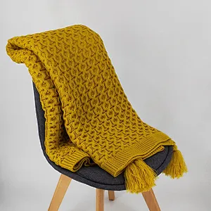 100% Acrylic Blanket Knit Throw Sofa Suitable for Adults Blanket With Fringes