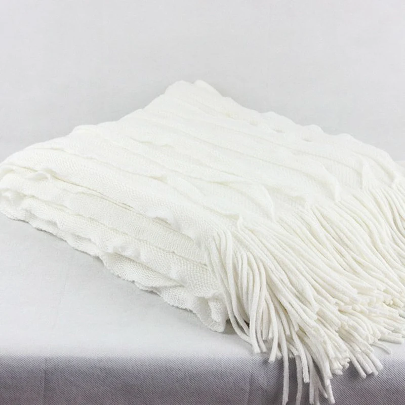 100%Acrylic China Wholesale BSCI Audi Decorative Sofa Super Soft Fringe Knitted Blanket