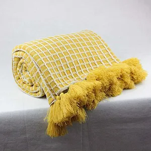 100% Acrylic Jacquard Check Knitted Throw with Tassels