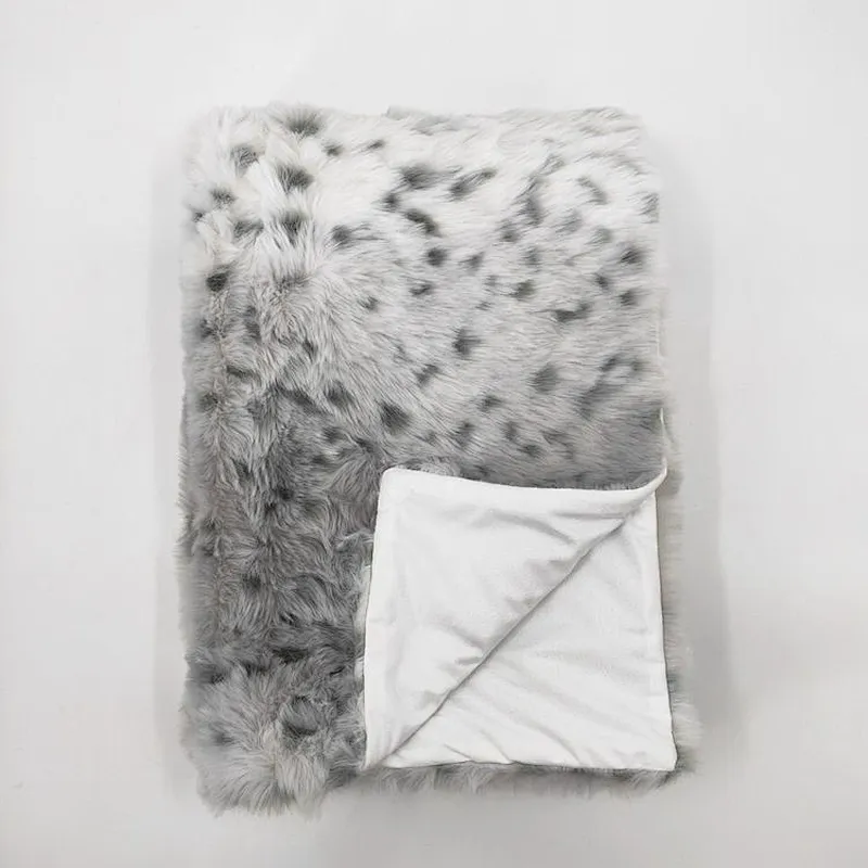 Luxury Home Decorative Sofa Bed Lepard Jacquard Faux Fur Blanket