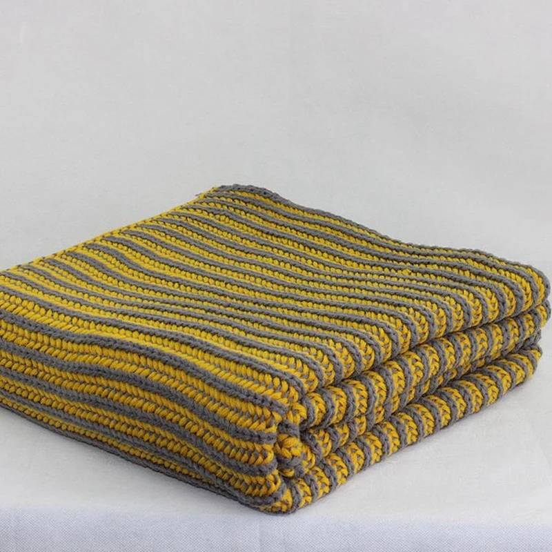 100% Acrylic Sofa Decorative Chunky Stripe  Knitted Throw