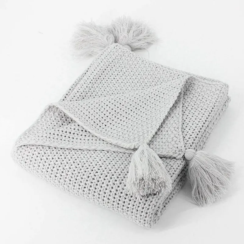 100% Acrylic Blanket Knit Throw Sofa Suitable for Adults Blanket With Fringes