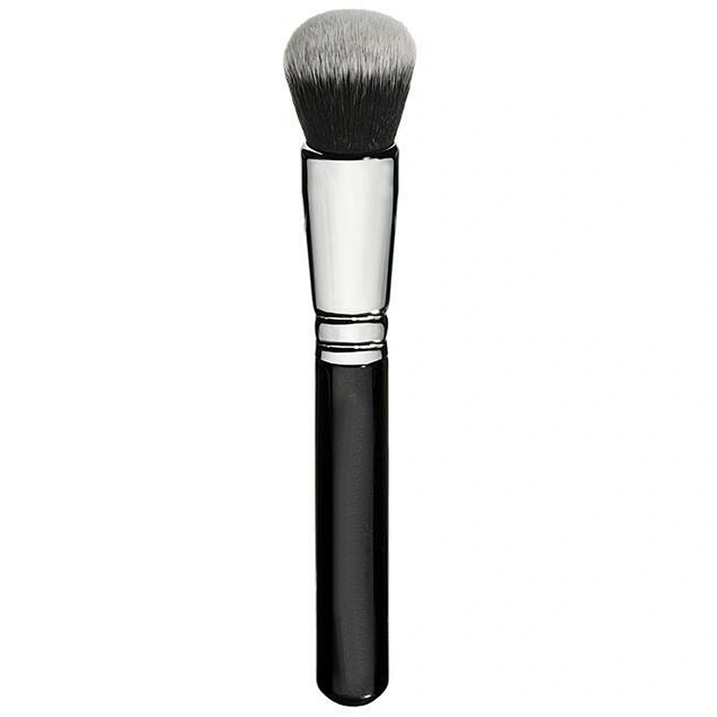 round kabuki brush
