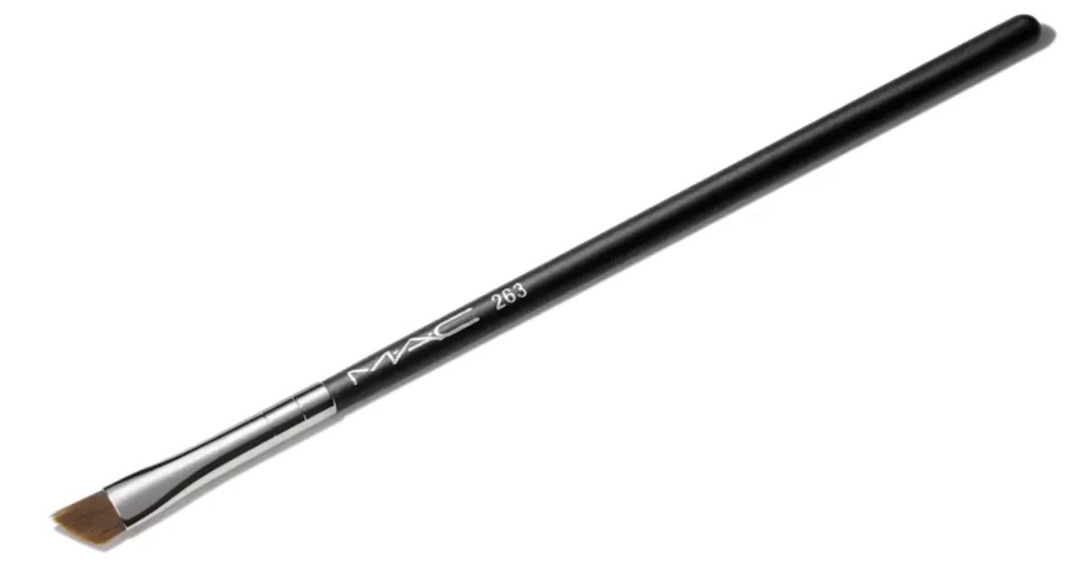 Small Angled Liner Brush
