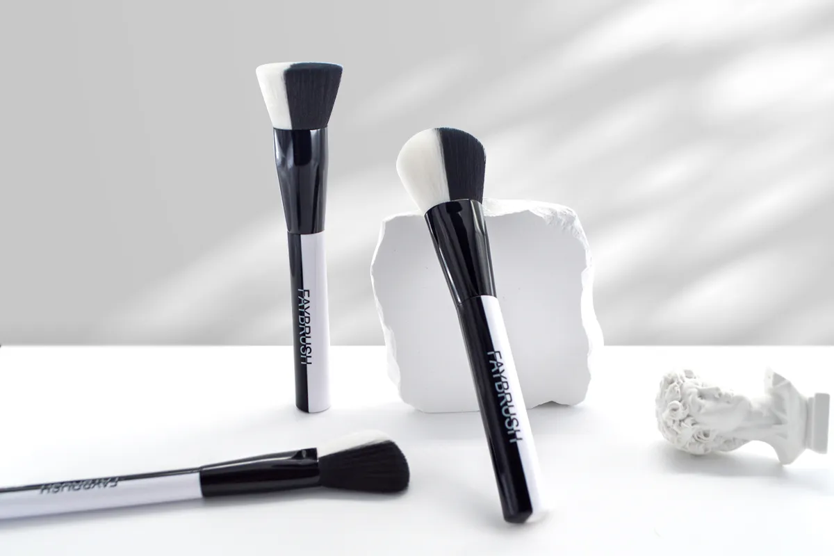 Personalized makeup brushes faybrush