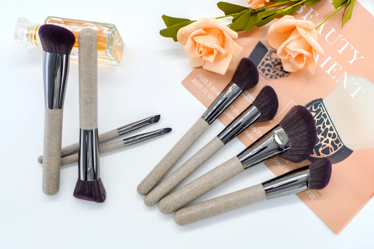 best travel makeup brush set