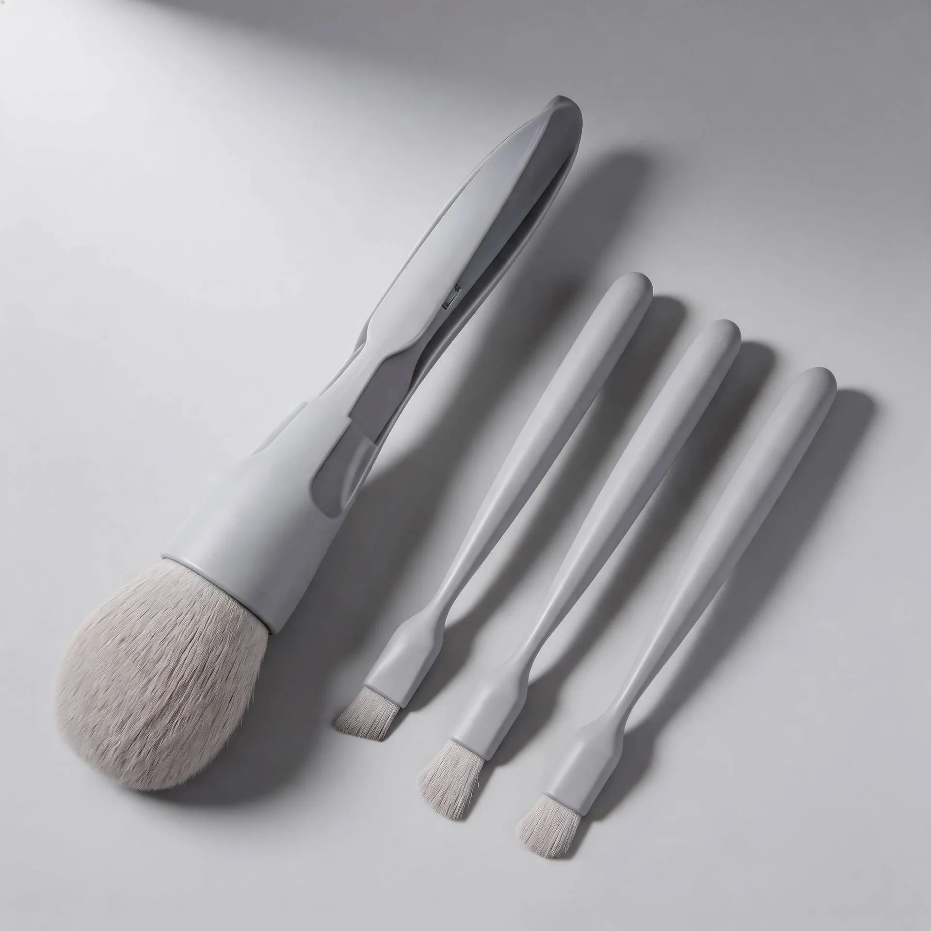 magnetic makeup brush