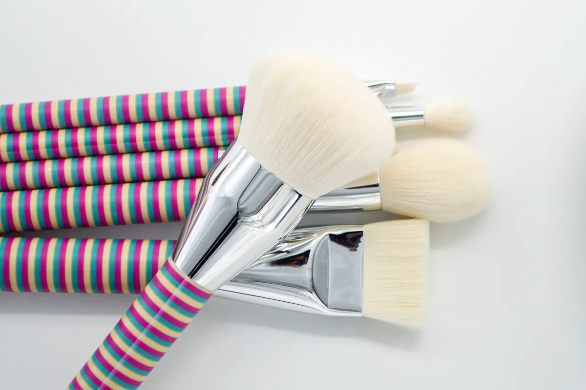 makeup tools supplier
