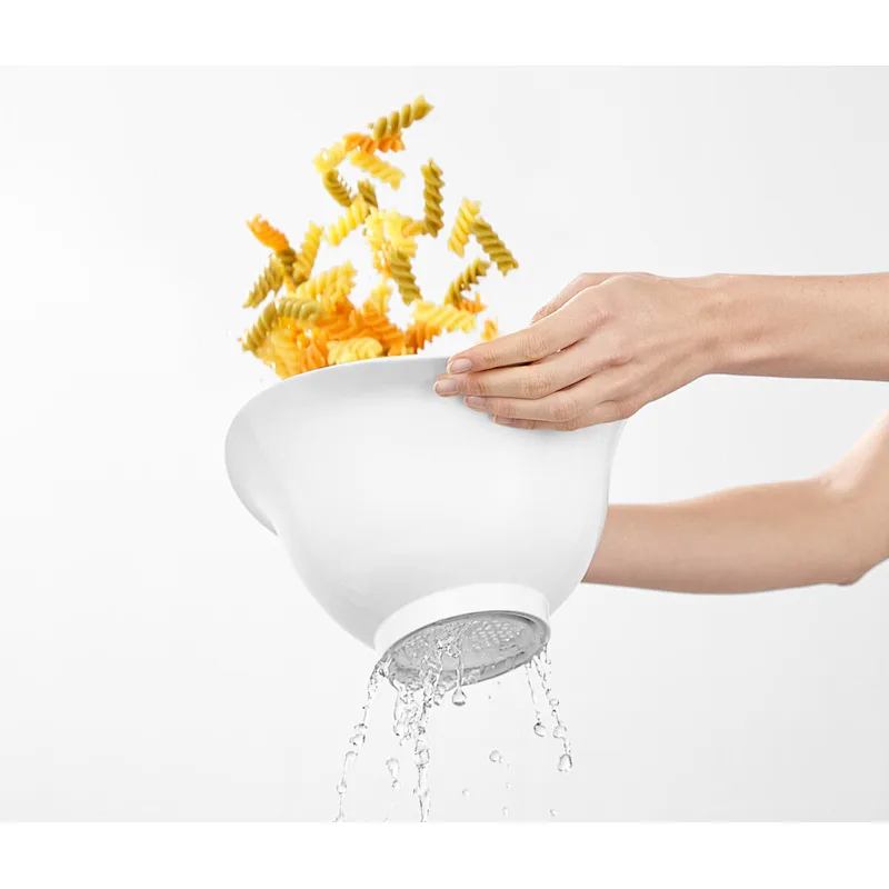 Salad Bowl With Drainer