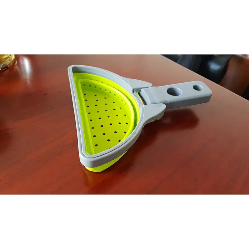 Collapsible Pasta Colander