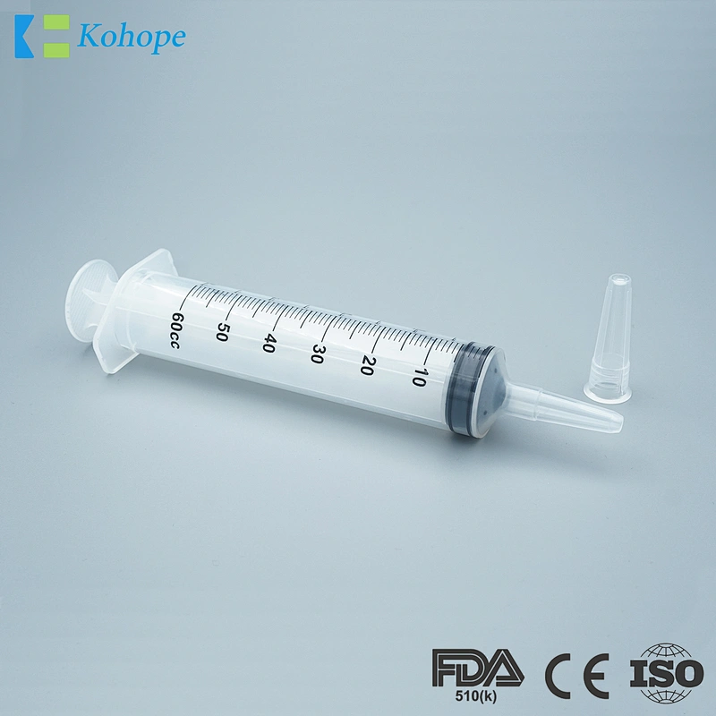 Irrigation syringe