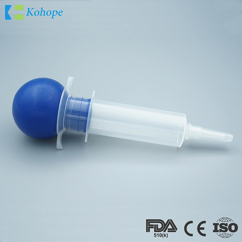 Irrigation syringe