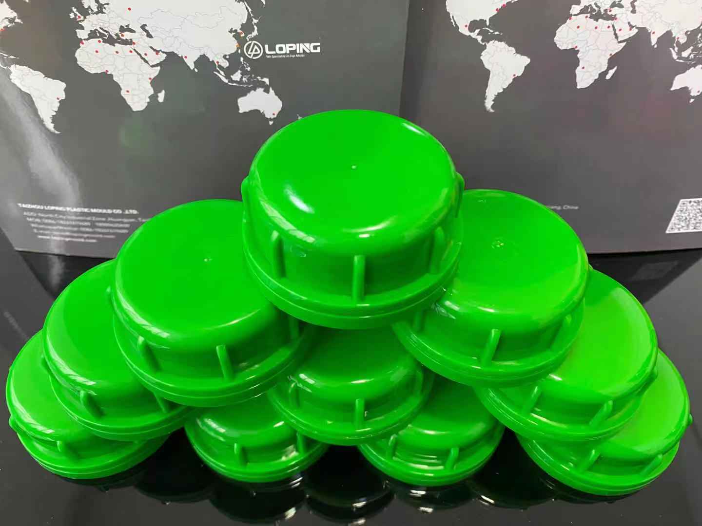 TAIZHOU LOPING PLASTIC MOULD CO .,LTD