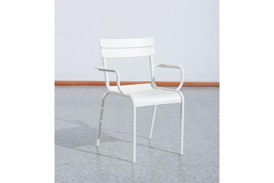 Outdoor chair