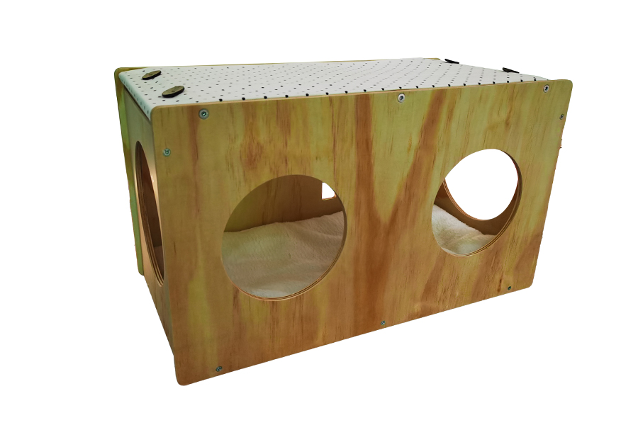 Outdoor pet house