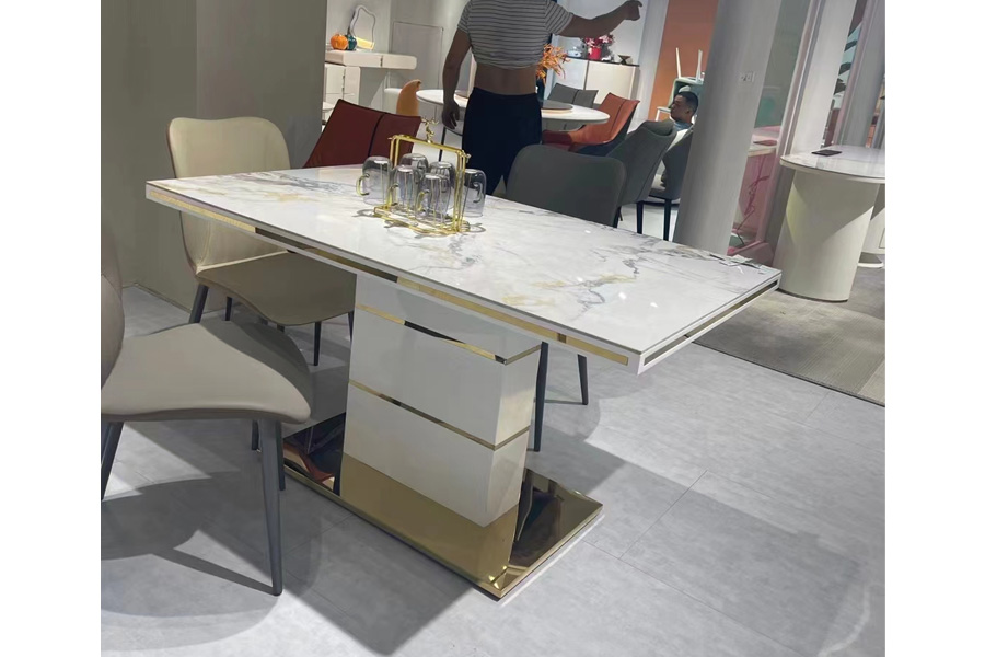 Fashion design dining table