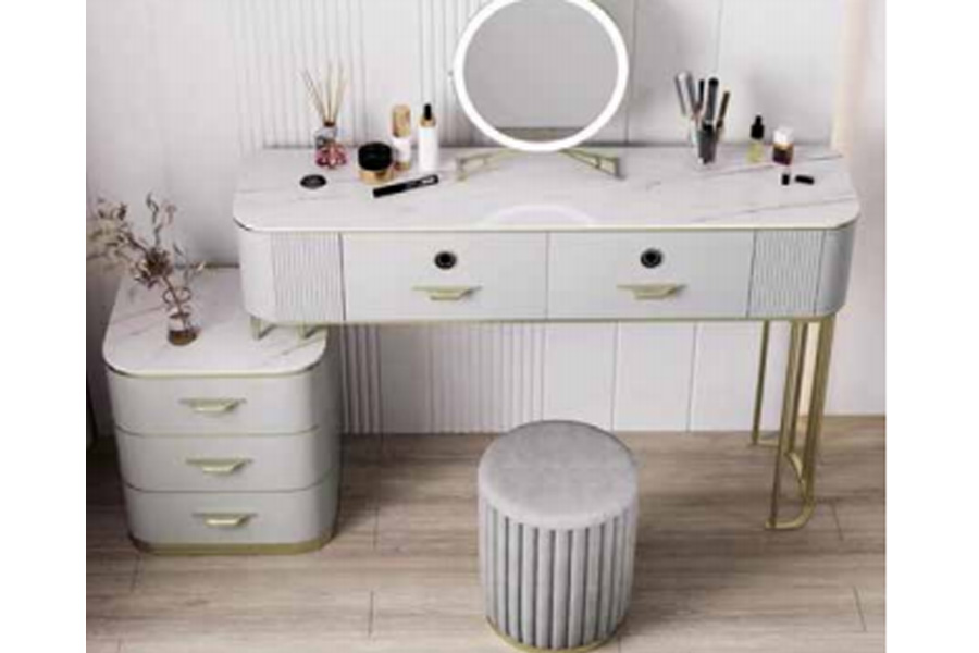 full dresser