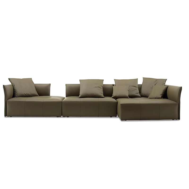 Single seat with double armrests