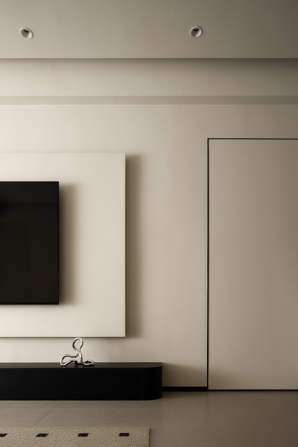 minimalist cream style apartment