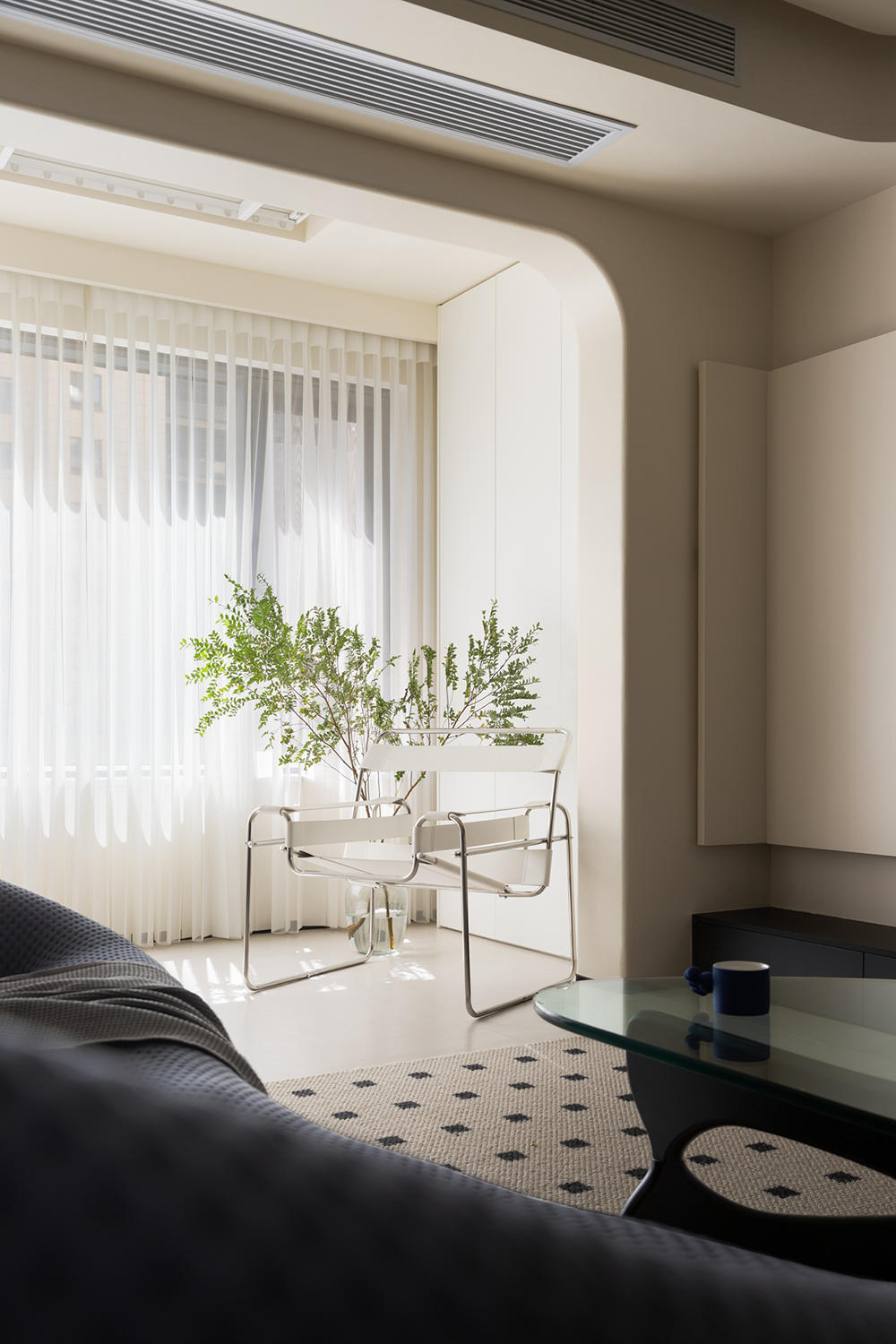 minimalist cream style apartment