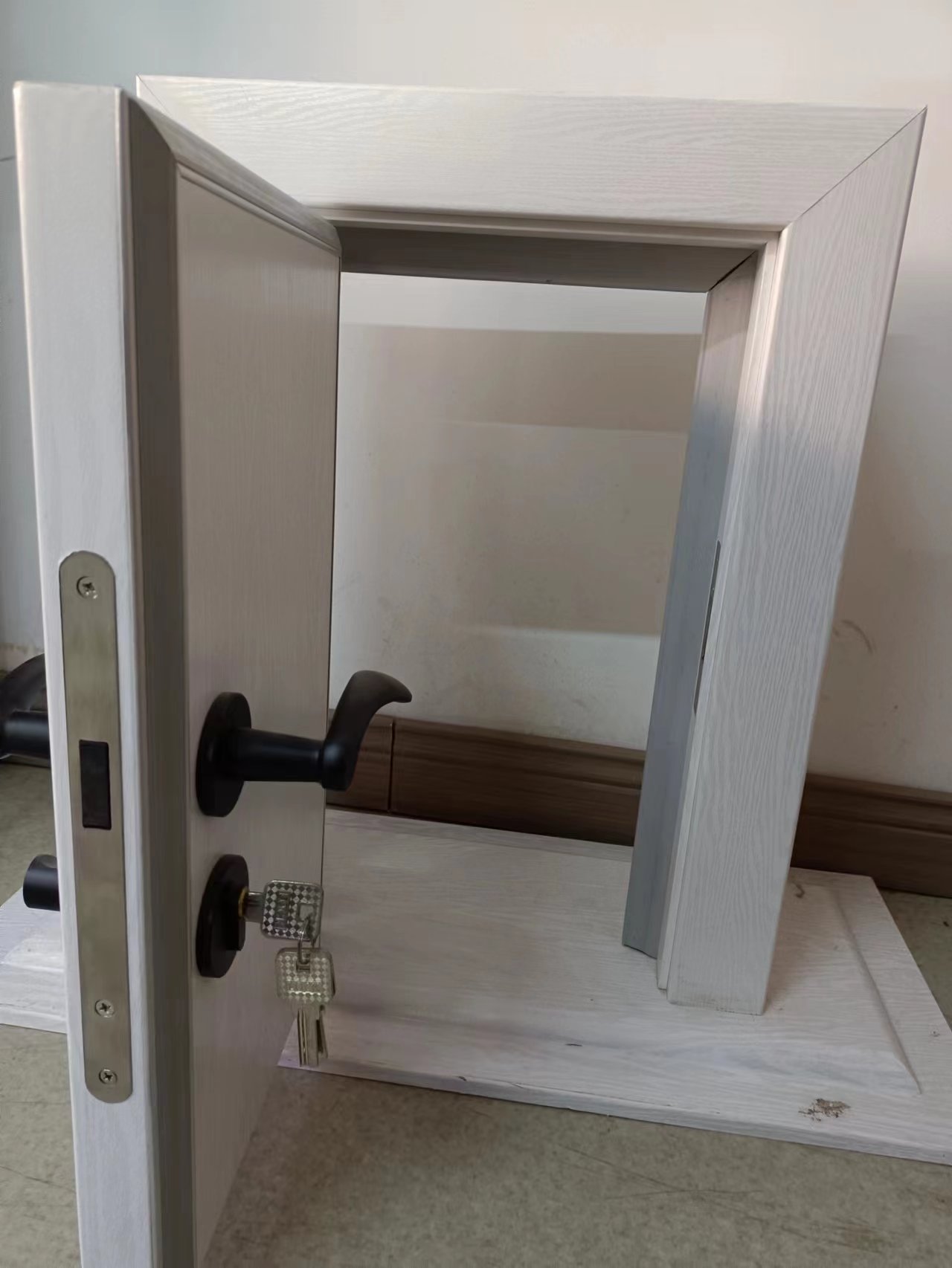 soundproofing door