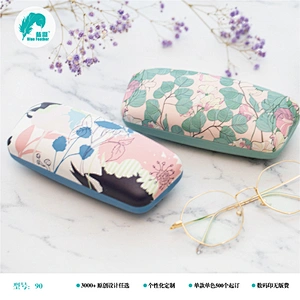 eyeglasses case