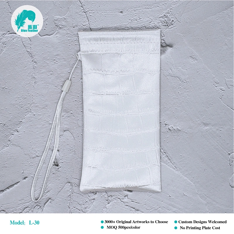 L-30 eyeglasses bag