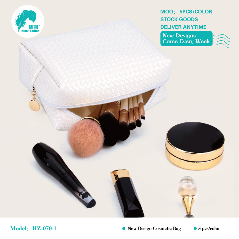 makeup bags, cosmetic bags