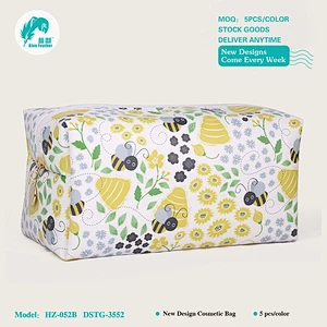 MAKE UP BAGS