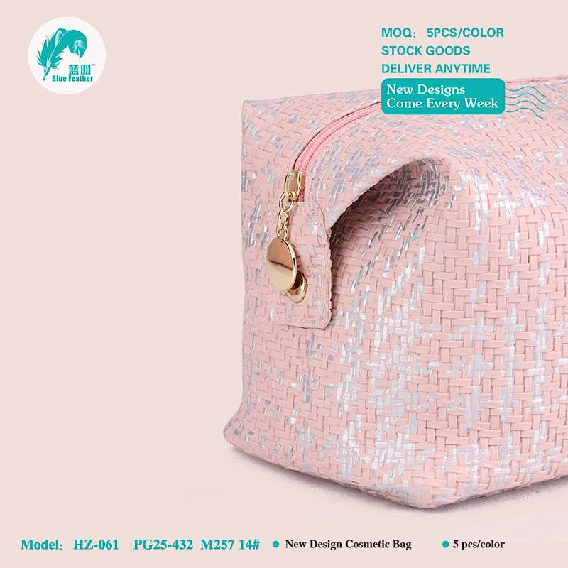 COSMETIC BAGS