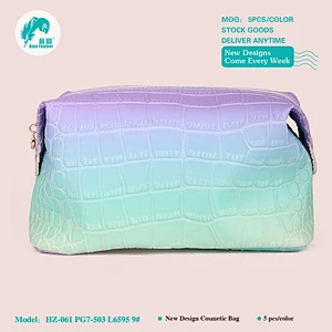 MAKE UP BAGS