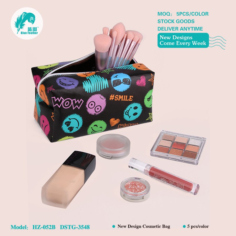 COSMETIC BAGS