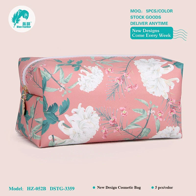 MAKE UP BAGS