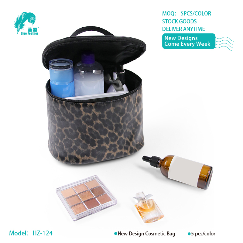 Cosmetic bags