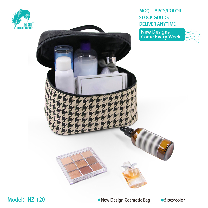 Cosmetic bags
