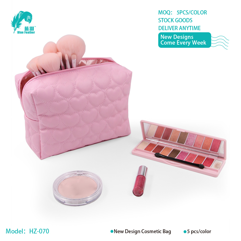 Cosmetic bags