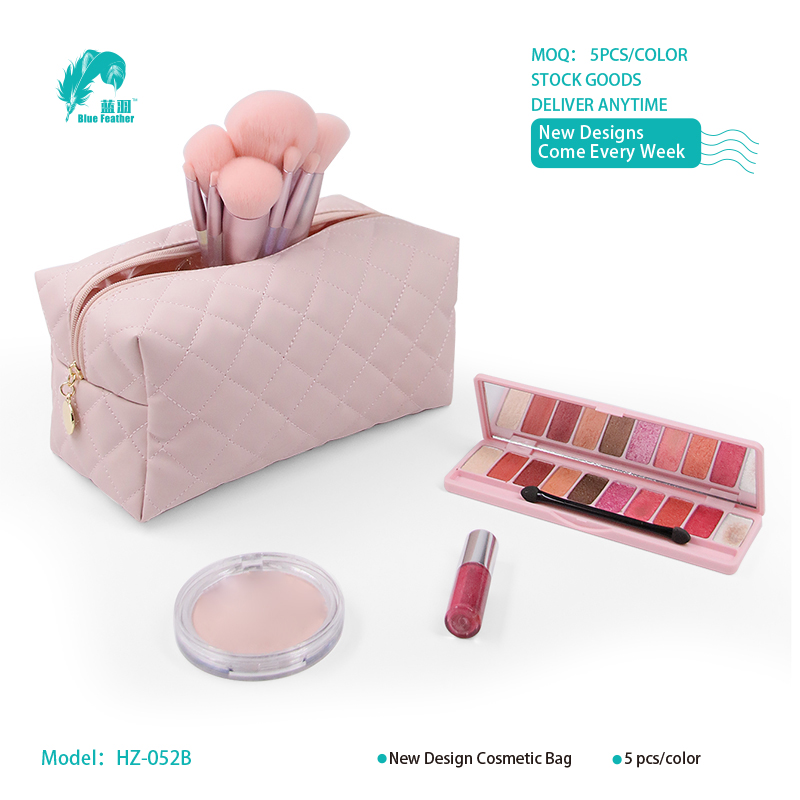 Cosmetic bags