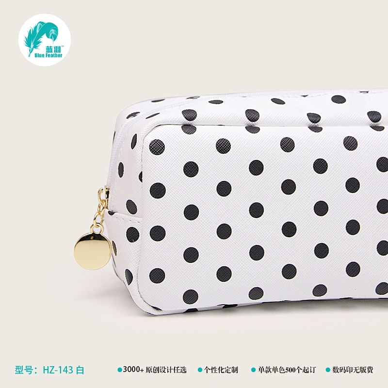 长方形彩印白底黑点化妆包新品 化妆包 彩印化妆包 白底黑点化妆包 长方形化妆包